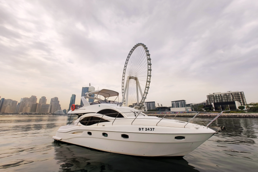 Majesty 50 Luxury Yacht – 2 Hours Ride (Dubai Marina)